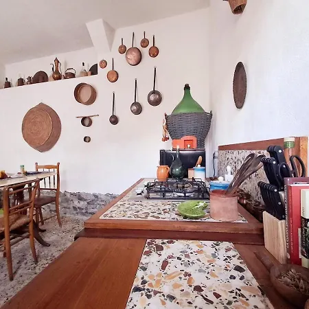 Nuragic Temple 度假居 Esterzili